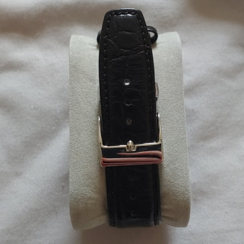 Kenneth Cole watch - Picture 2 of 2